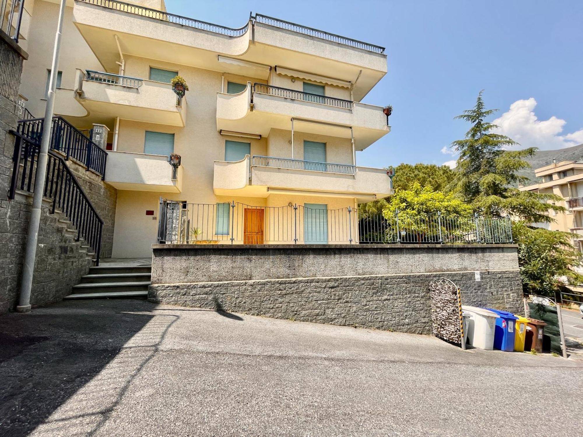 2 Locali A 600 Mt Dal Mare - Free Parking Apartment Ceriale Exterior photo